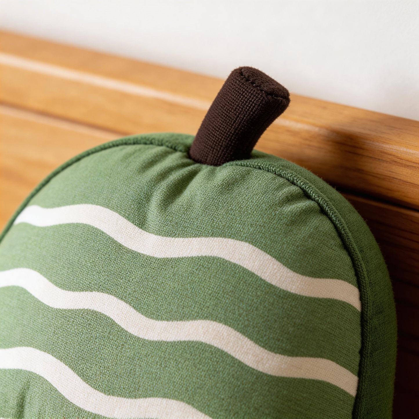 Adorable Avocado Pillow | Soft Cotton | Fun Home Decor | Perfect Gift for Food Lovers | Playful Green Design